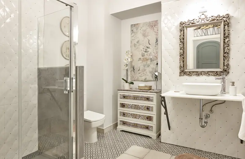 classic elegance decorated bathroom in white color